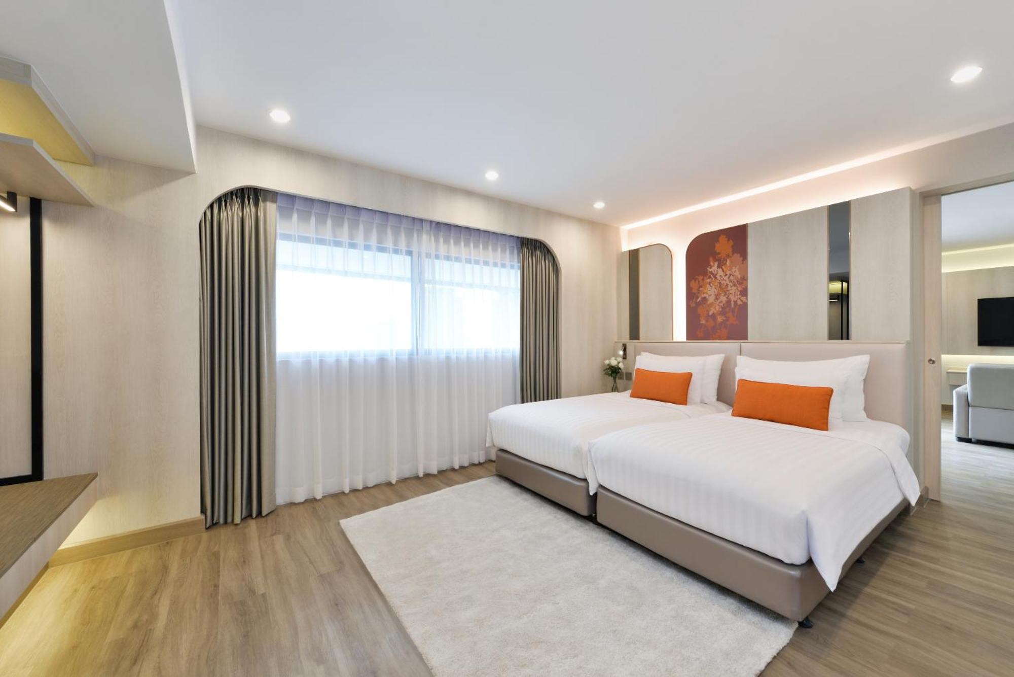 Centre Point Plus Hotel Pratunam Бангкок Екстер'єр фото